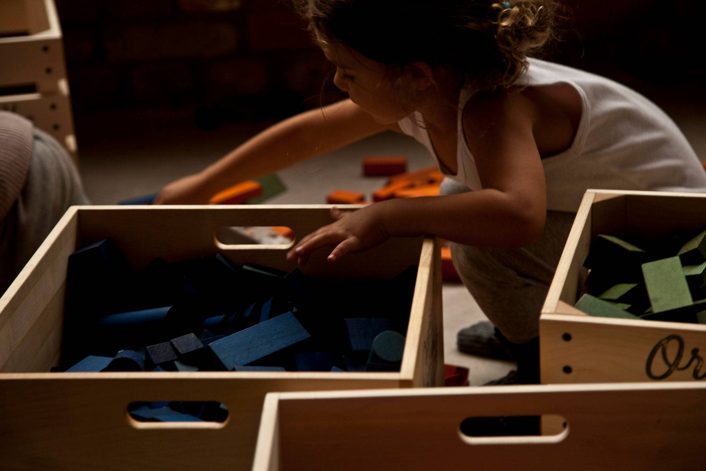 Wooden Blocks In Tray 30 pieces | Rainbow