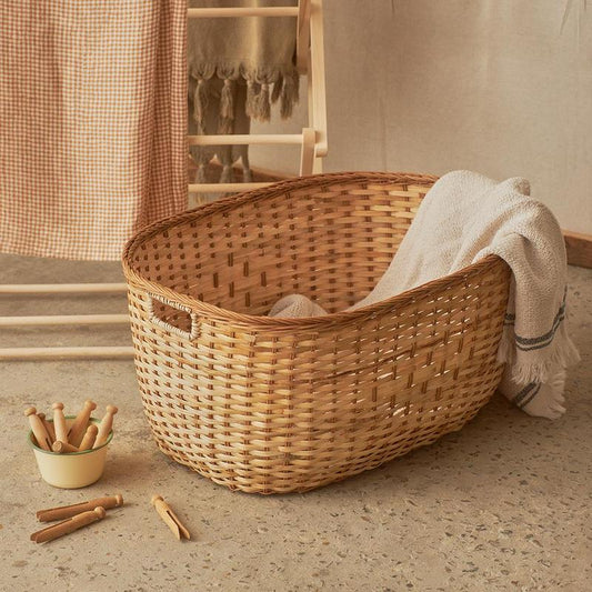 Tuscan Laundry Basket: Medium